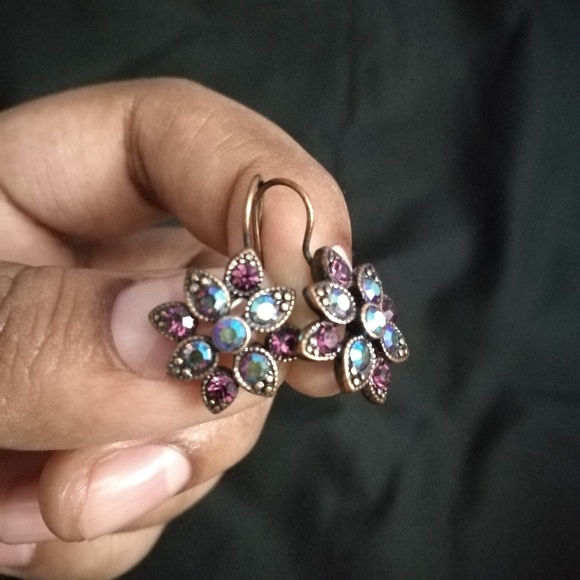 Earrings - Picture 3 of 3